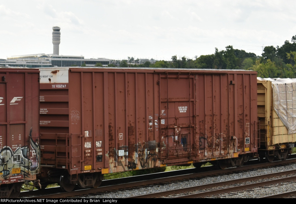 406967